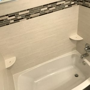 Bathroom remodeling in Hanover Park - new tile, tub