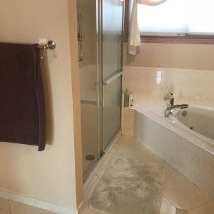 Master bathroom remodeling in Hoffman Estates