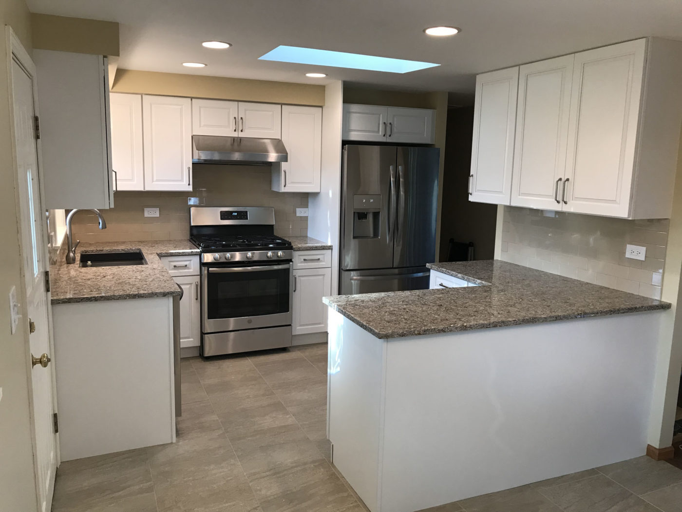 Kitchen cabinets, new flooring, and granite countertops Schaumburg IL