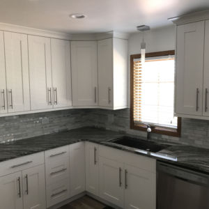 Bathroom Remodel Contractors in the Chicago Suburbs