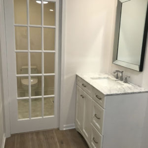 A remodeled shower in Northbrook IL, bathroom remodeling by Sunny Construction & Remodeling